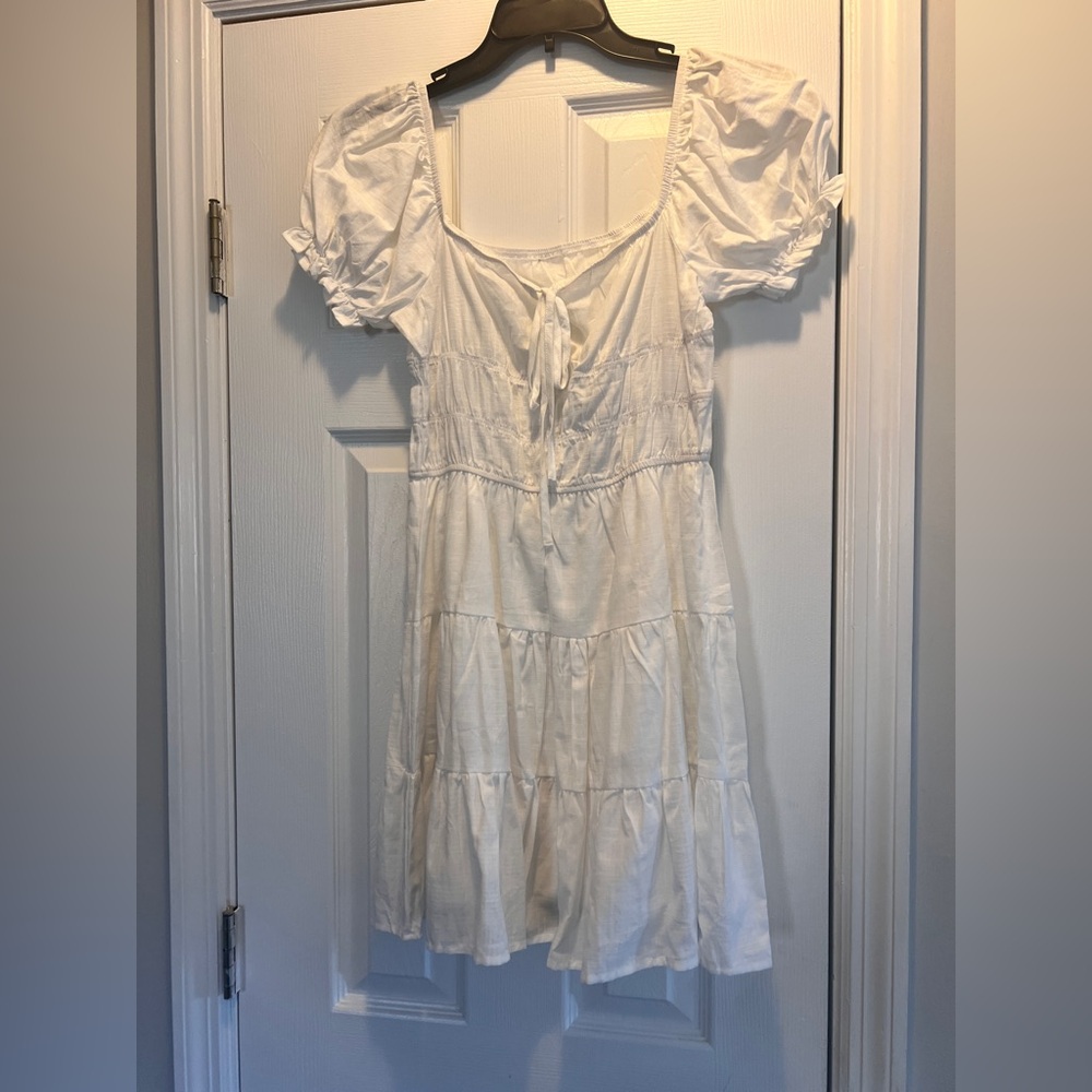 NWOT White Short-Sleeve Cotton Tiered Summer Dress